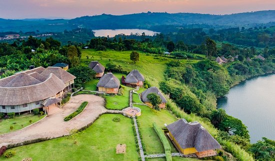 Luxury Safari Lodges in Kibale